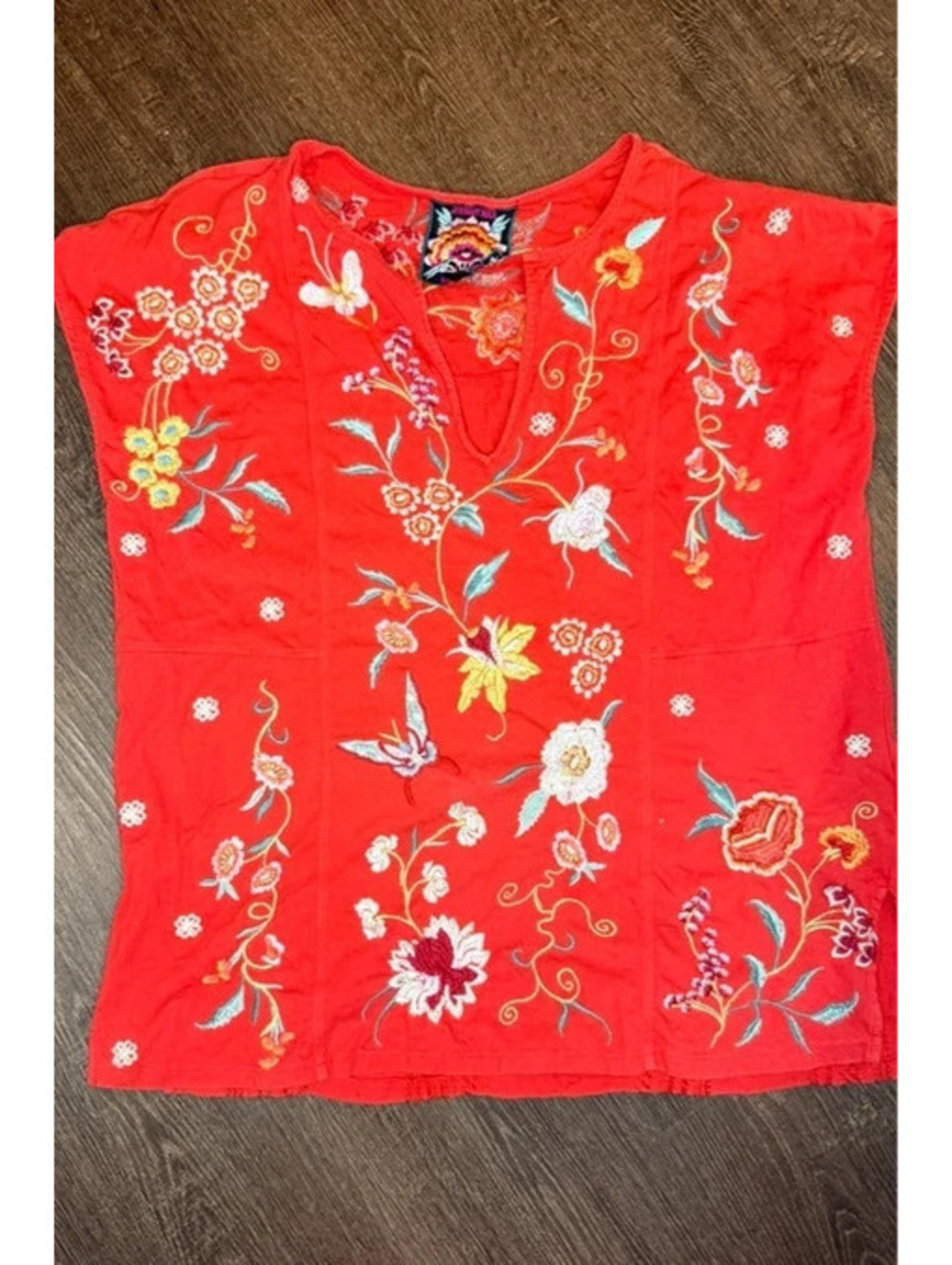 Johnny Was Red Embroidered Floral & Bird Tunic Top – Size S